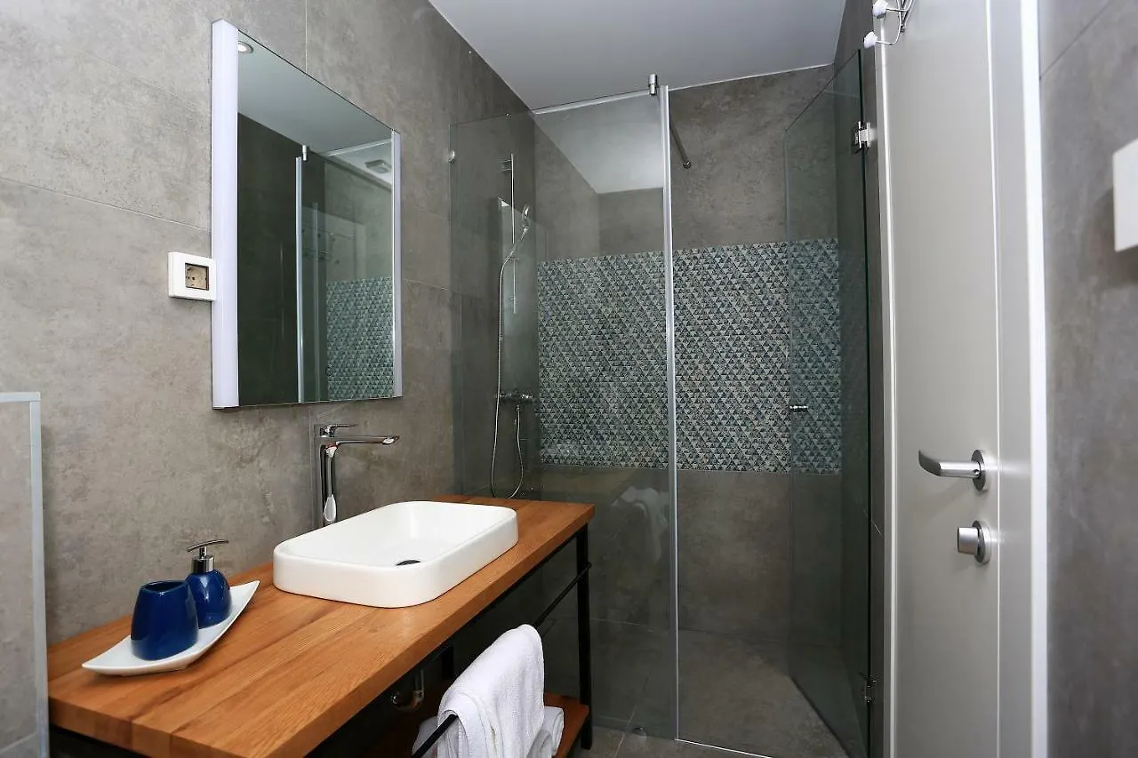 Ferienwohnung Lotos Zadar