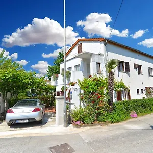 apartment-istria-sun-is37032.in-istria.net/